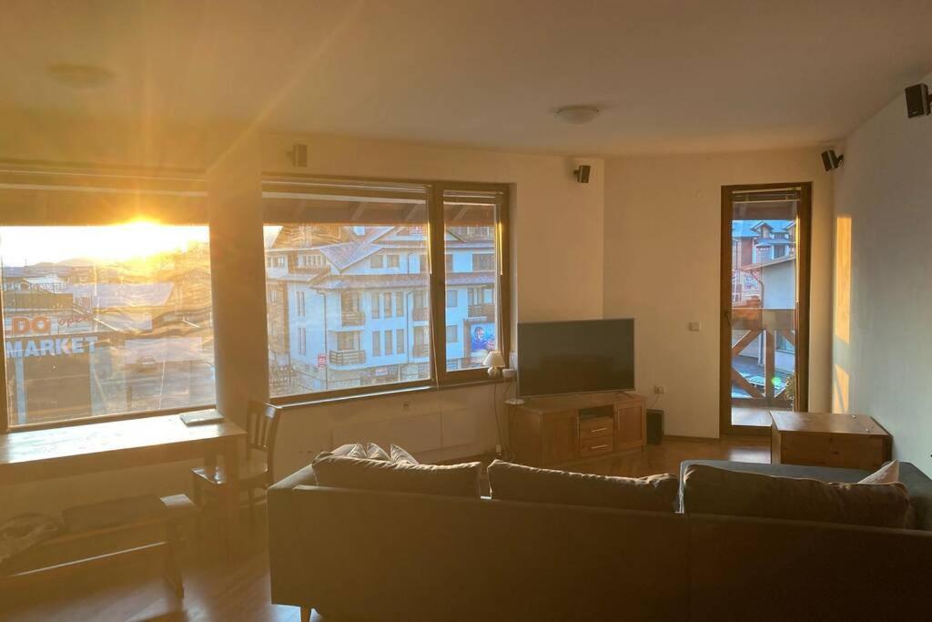 Large Gondola Apartment - Center, Neon Bansko Exteriér fotografie
