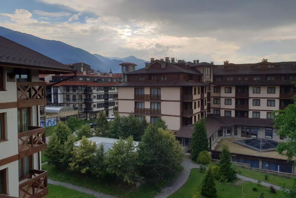 Large Gondola Apartment - Center, Neon Bansko Exteriér fotografie